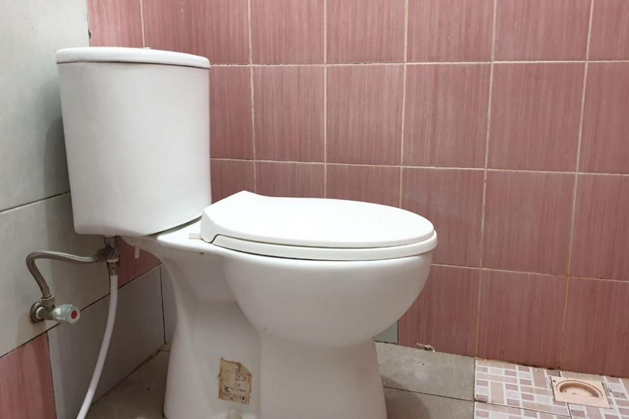 Vegas Homestay Redpartner Probolinggo Exteriér fotografie